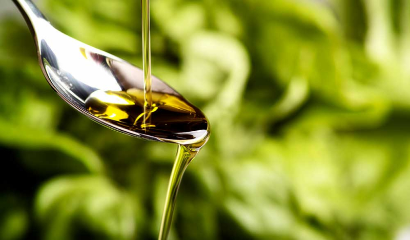 Hanf&ouml;l &ndash; Wirkung, Anwendung und Unterschied zu CBD &Ouml;l