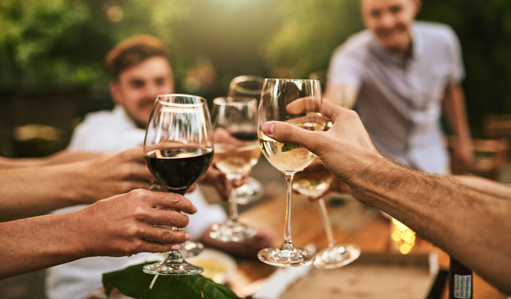 Darf man Alkohol und CBD &Ouml;l mischen? 